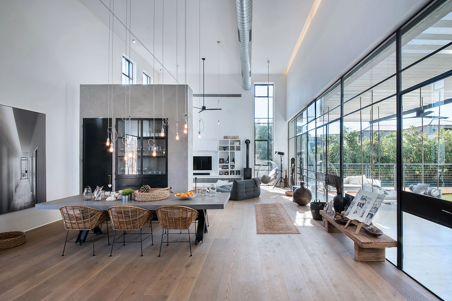 An industrial-chic house in Tel Aviv by NeumanHayner architects