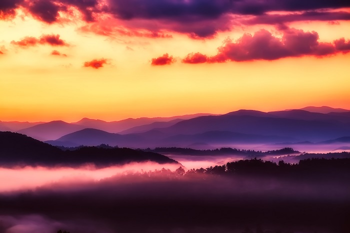 The Great Smoky Mountains, USA - The America's Most Visited National Park