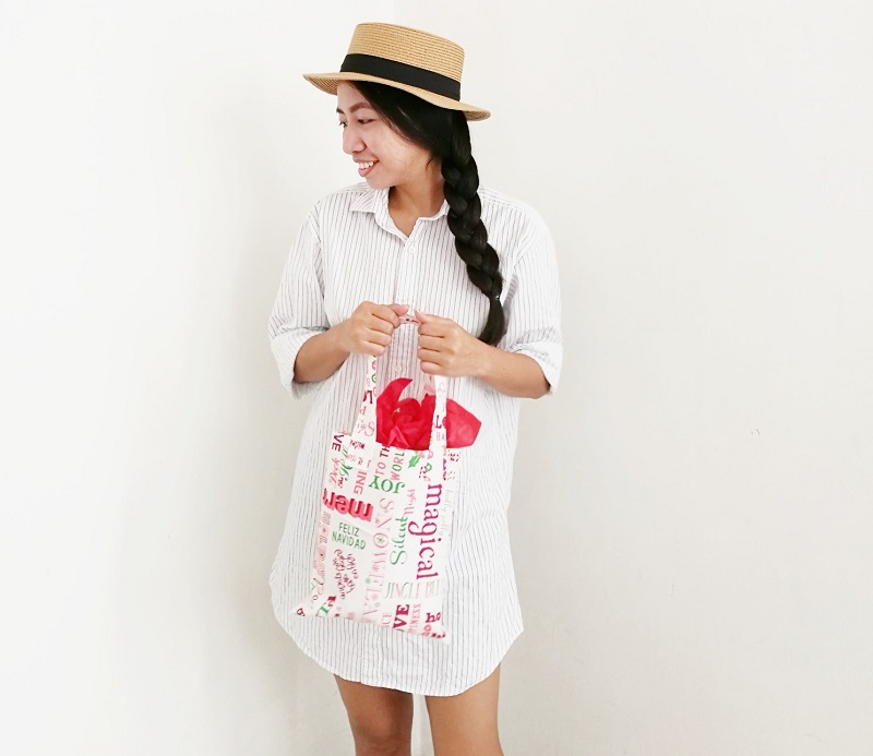 How to Make Christmas Gift Bags that No One Could Ever Resist For