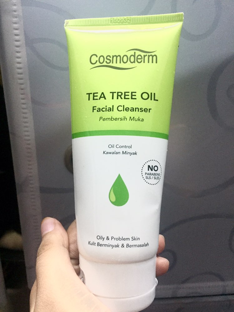 Honest Review Facial Cleanser Tea Tree Oil Cosmoderm