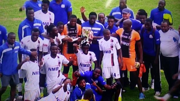 Azam FC yachukua kombe la Michuano Maalum Zambia