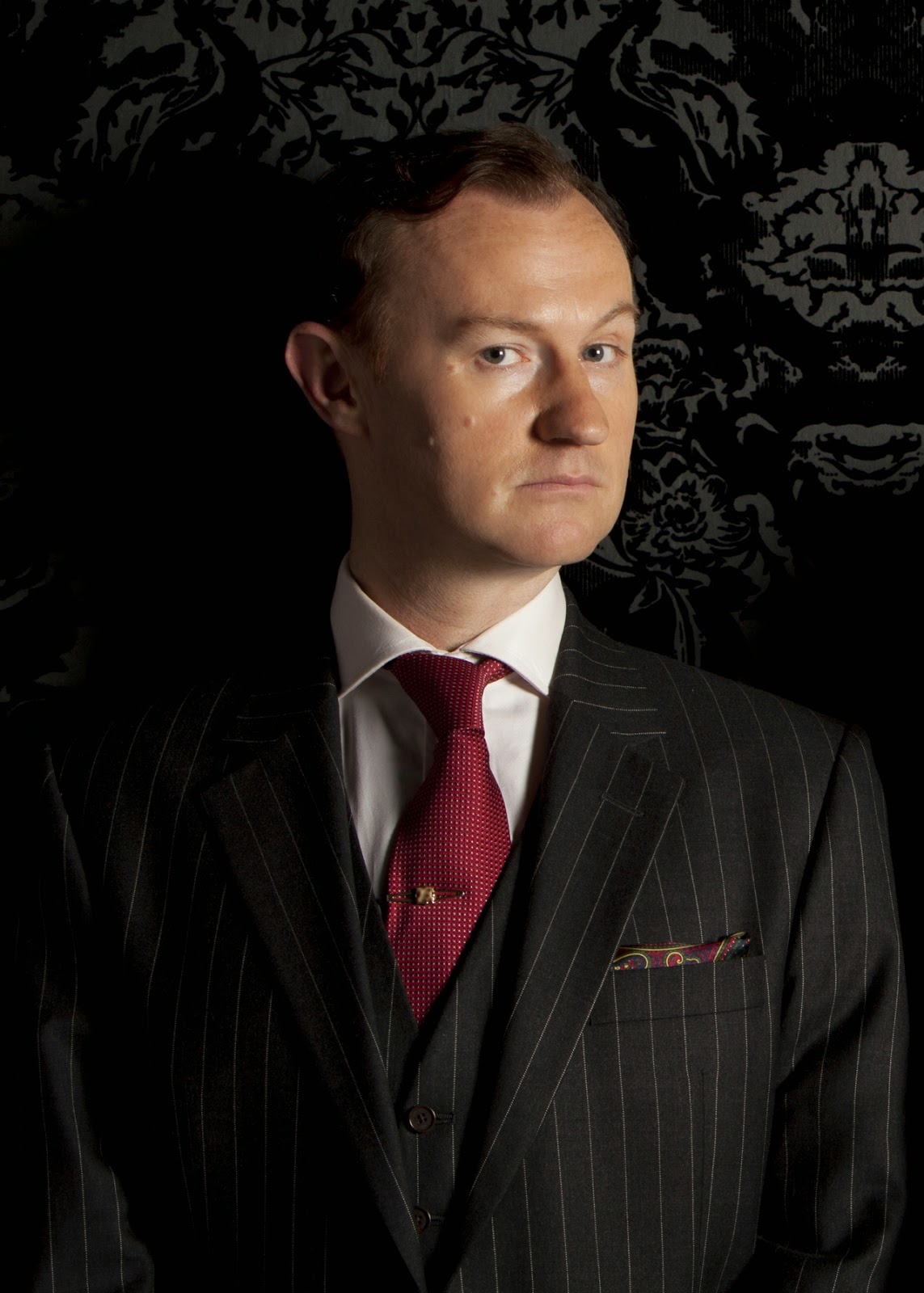 майкрофт холмс. брат шерлока холмса майкрофт актер. майкрофт холмс ббс. шерлок и майкрофт холмс. марк гэтисс майкрофт холмс.