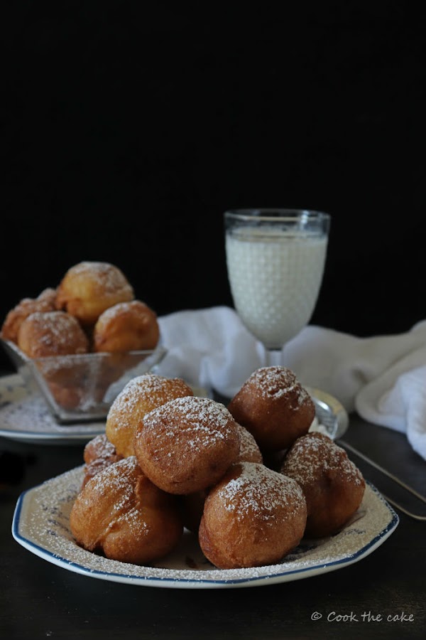 baursaki, Kazakh-dessert, receta-de-kazajistan, buñuelos