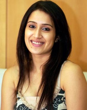 Sagarika Ghatge Family Husband Son Daughter Father Mother Marriage