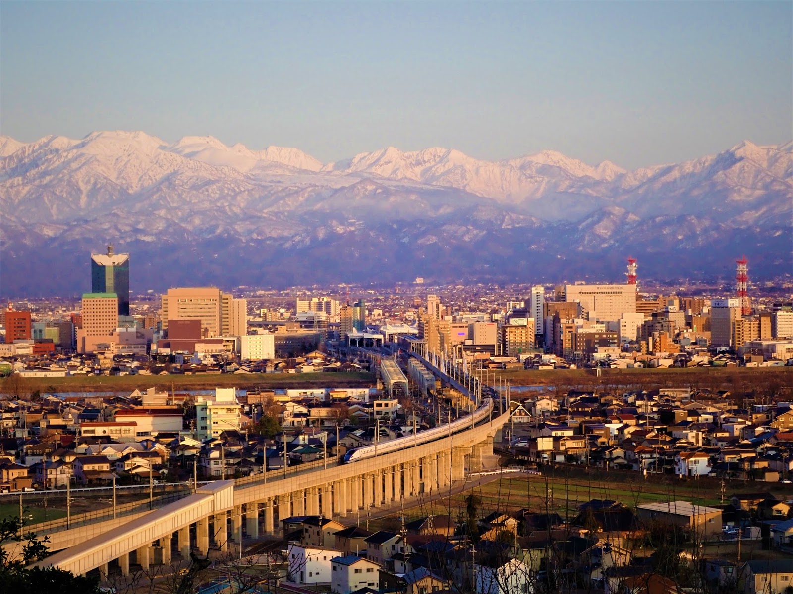 Il Fait Beau 呉羽山からの立山連峰