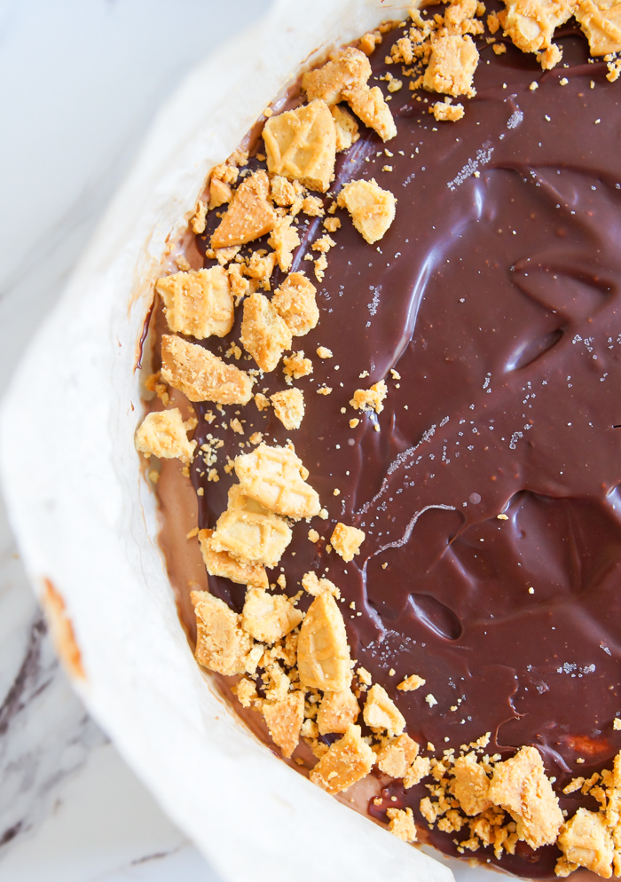 Chocolate Peanut Butter Ice Cream Pie ::: only 5 ingredients!