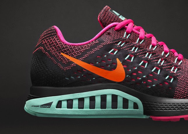 nike air zoom structure overpronation