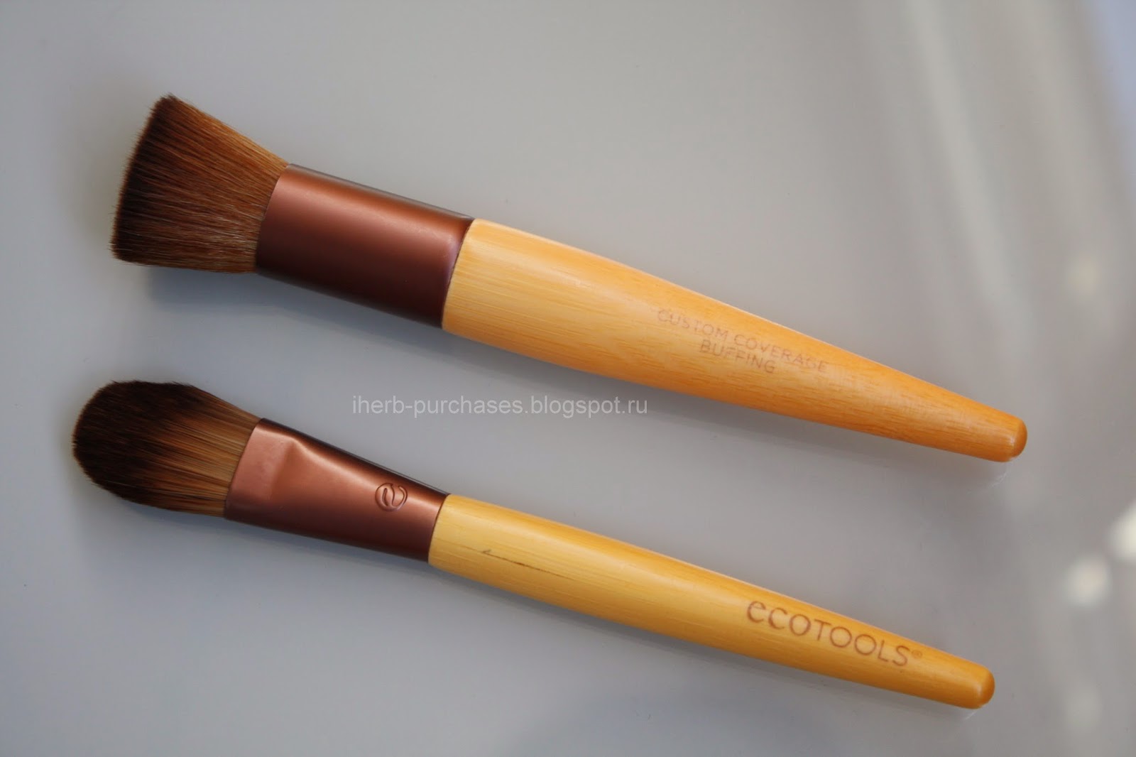 EcoTools, Custom Coverage Buffing Brush, 1 Brush + EcoTools, Bamboo Foundation Brush