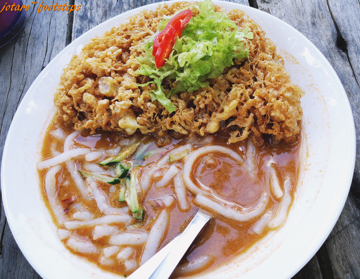 Laksa telur sarang ipoh