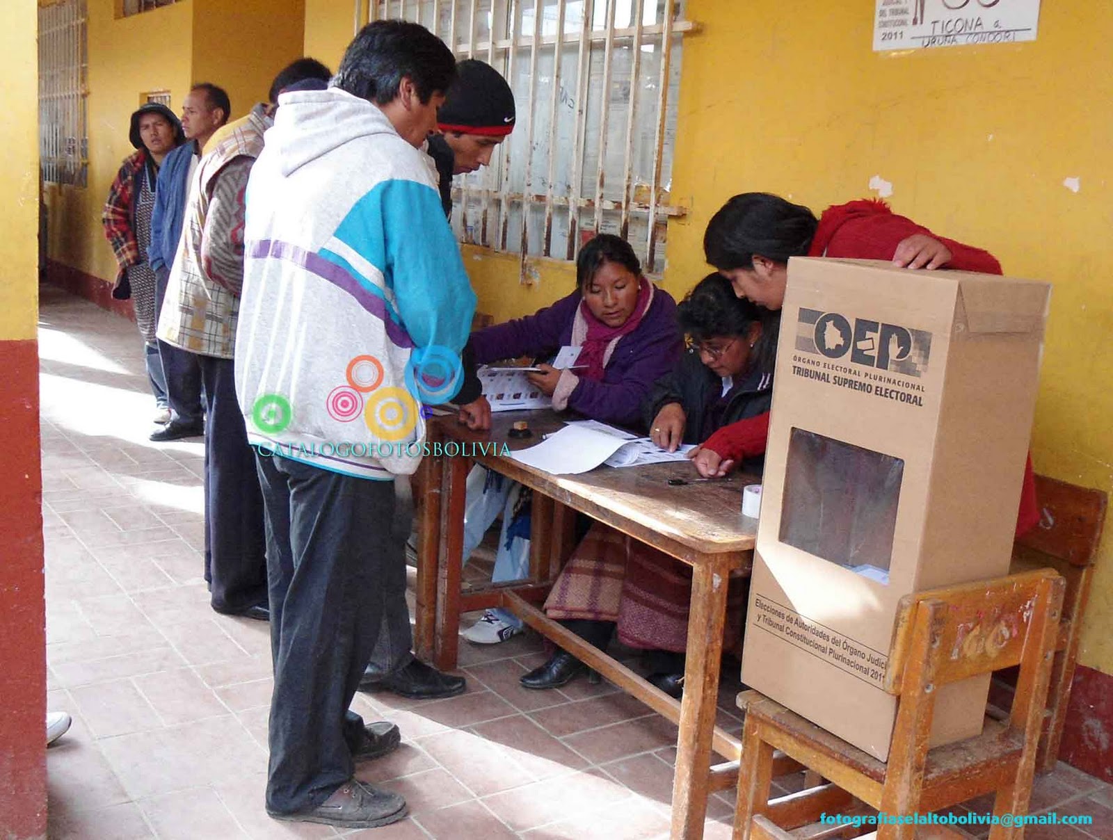 Catalogo de fotos Bolivia Primeras fotos de las Elecciones Judiciales 2011