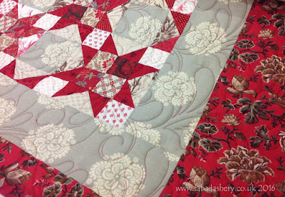 Red Stars quilt by Wendy - French General Fabric alouette