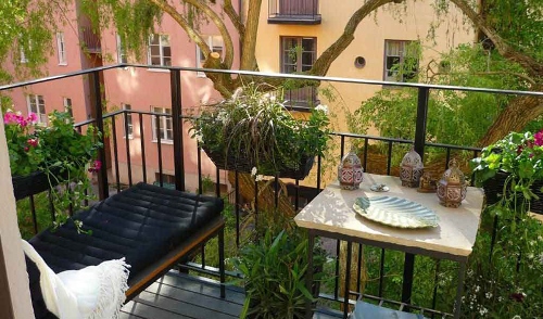 andrishouse balcony designs
