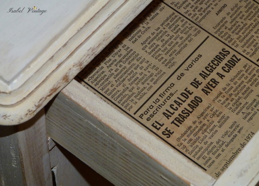 cajon-mesilla-antigua-periodico