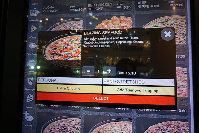TAKE AWAY KIOSK PIZZA HUT MALAYSIA