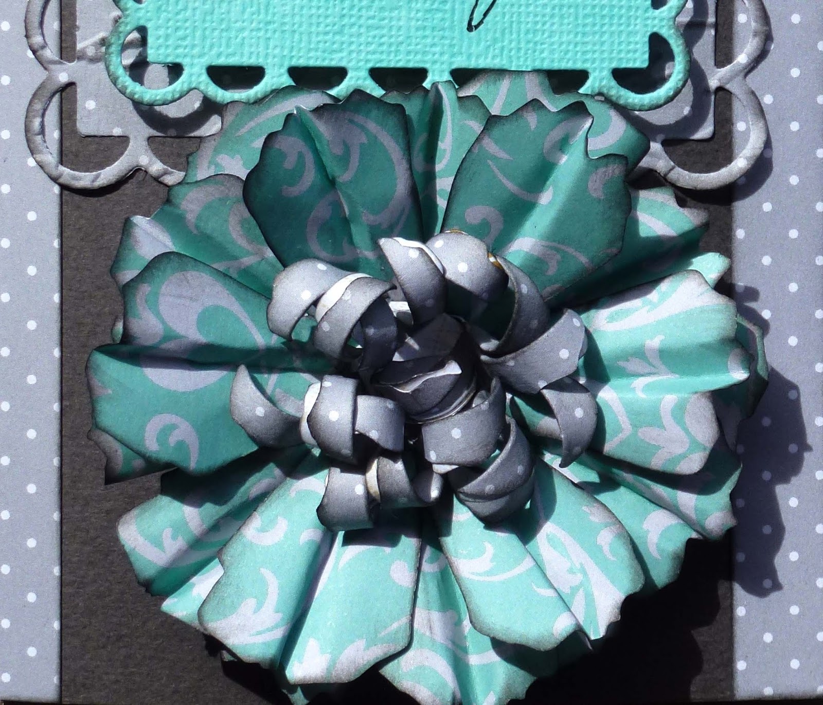 Off the Rails Scrapbooking Paper flower tutorial with Julie