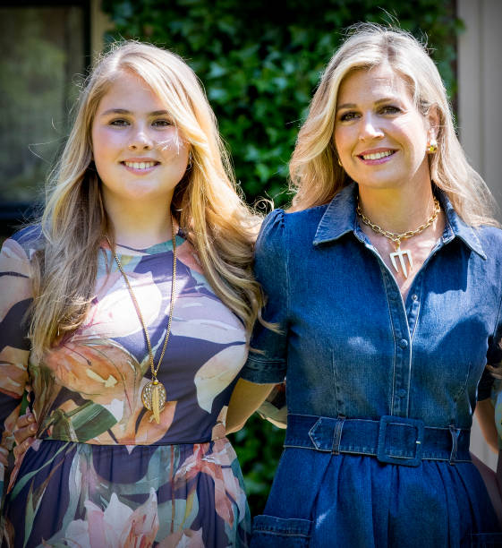 Royal Family Around the World Dutch King and Queen pose with their
