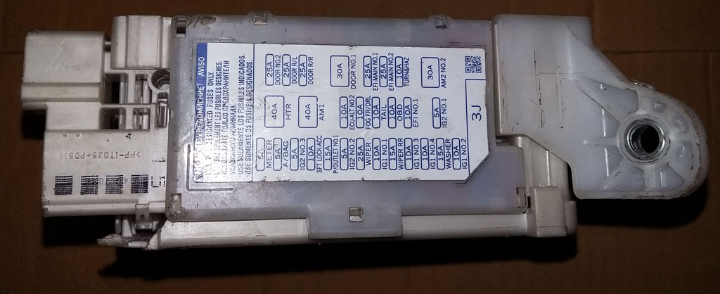 TOYOTA HILUX REVO WIRING - ENGINE: TOYOTA COMPUTER BODY ECU