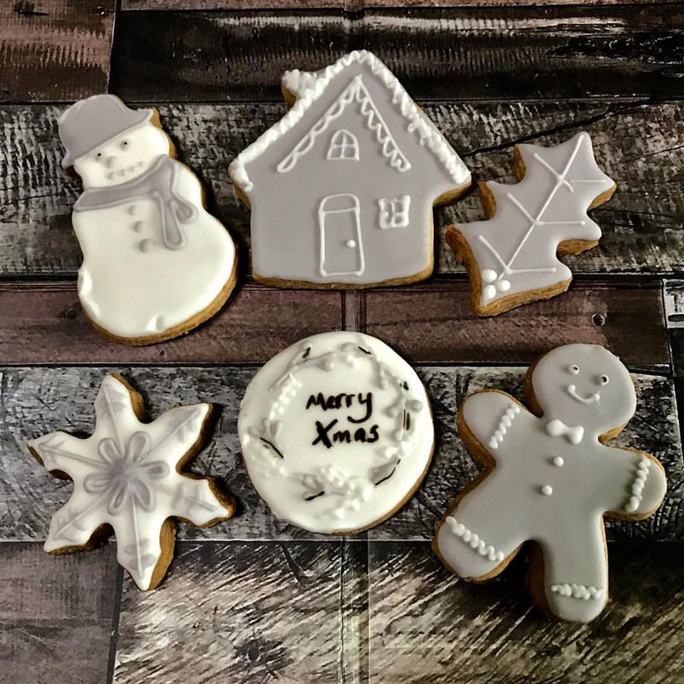Christmas cookies goodies halal promotion izah kitchen decorated singapore posted Izah's Kitchen: Christmas Goodies Promotion 2017, Halal Christmas
