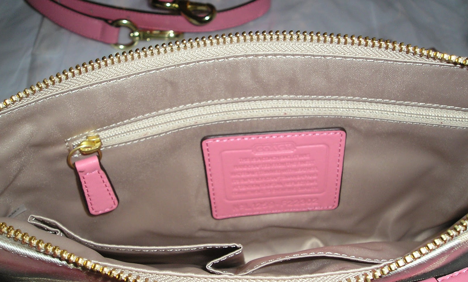 Glamorous Addiction: My New Coach Bag & Charm From The Outlet