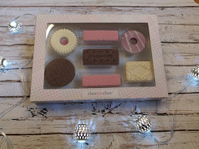 biscuit shaped chocolates
