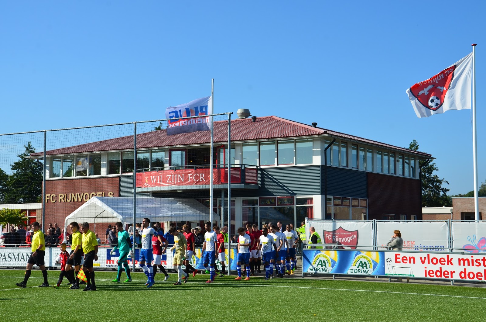 Extreme Football Tourism: NETHERLANDS: FC Rijnvogels
