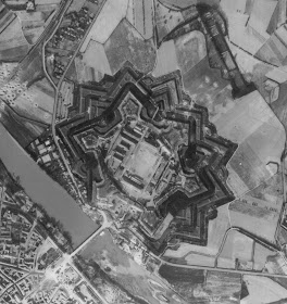 This shot from the air shows how the Cittadella di Alessandria remains almost unchangred
