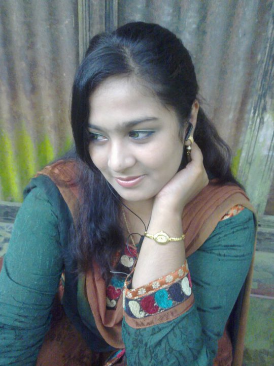 Bangladeshi Beautiful Sexy Girl Picture S Girl Picture From Facebook