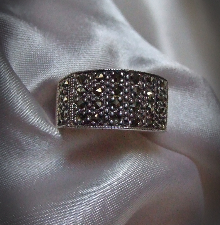 InVogueJewelry: What is Marcasite?