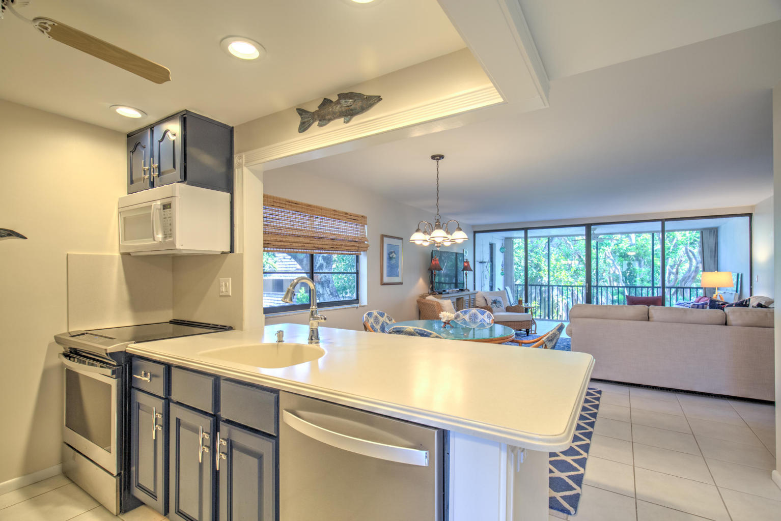 Real Estate in the Florida Keys Great buy! Condo with some view