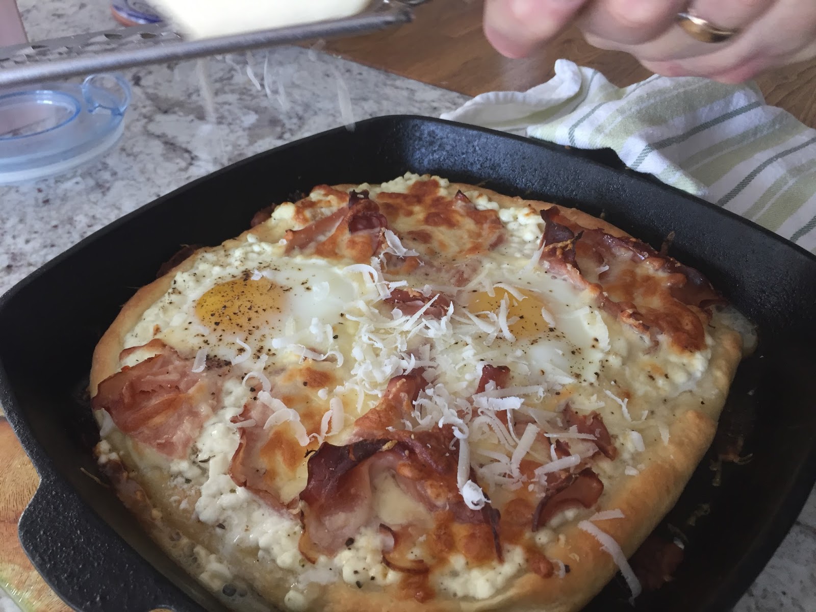 Here And There Breakfast Pizza With Cottage Cheese And Egg Filling