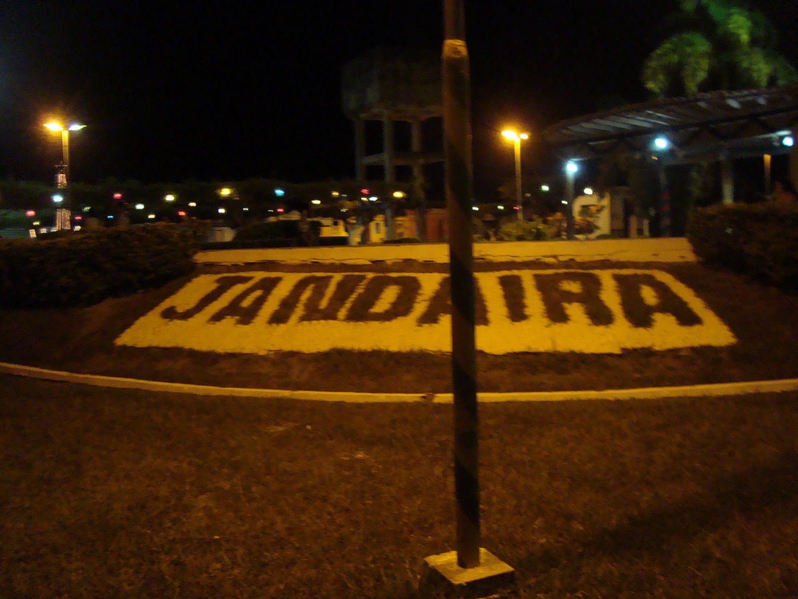 Jandaíra ba: Praça
