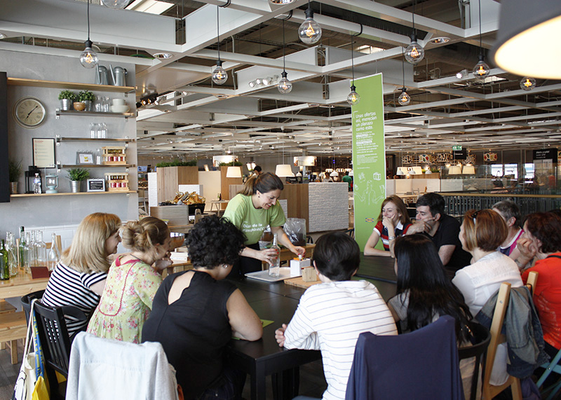 Reciclando con Ikea: Diy lámpara con botella de cristal4