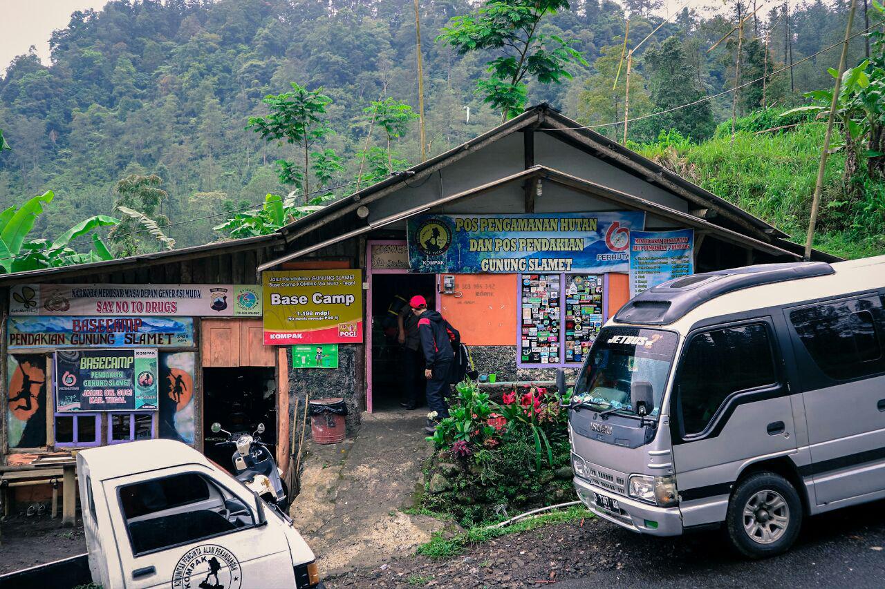 Pendakian Ekstrem Gunung Tertinggi Di Jawa Tengah Mt Slamet 3428 Mdpl Info Budget Dan Tips Khairulleon Com Travel Blogger