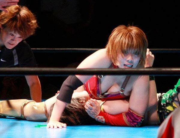 Kana-japanese female wrestlers