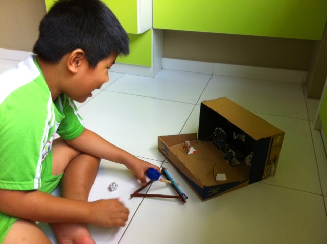 Dragonfly Bento Box: Shoebox Angry Bird Star Wars and a DIY catapult