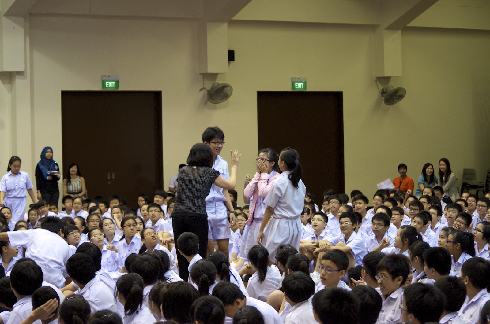 EMRS: Outreach event at Chung Cheng High Yishun Secondary School