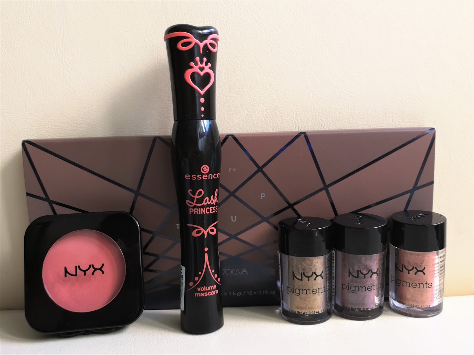 Katie Beauty Haul + első benyomások Real Techniques, NYX, Zoeva, stb.