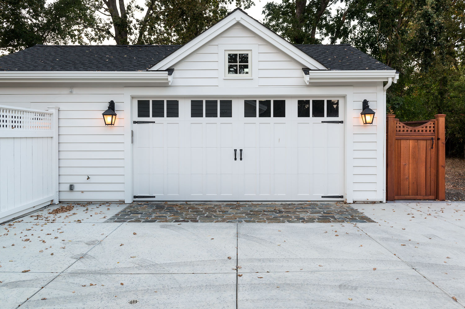 Custom California Guesthouse (600 Sq Ft) [ TINY HOUSE TOWN ]