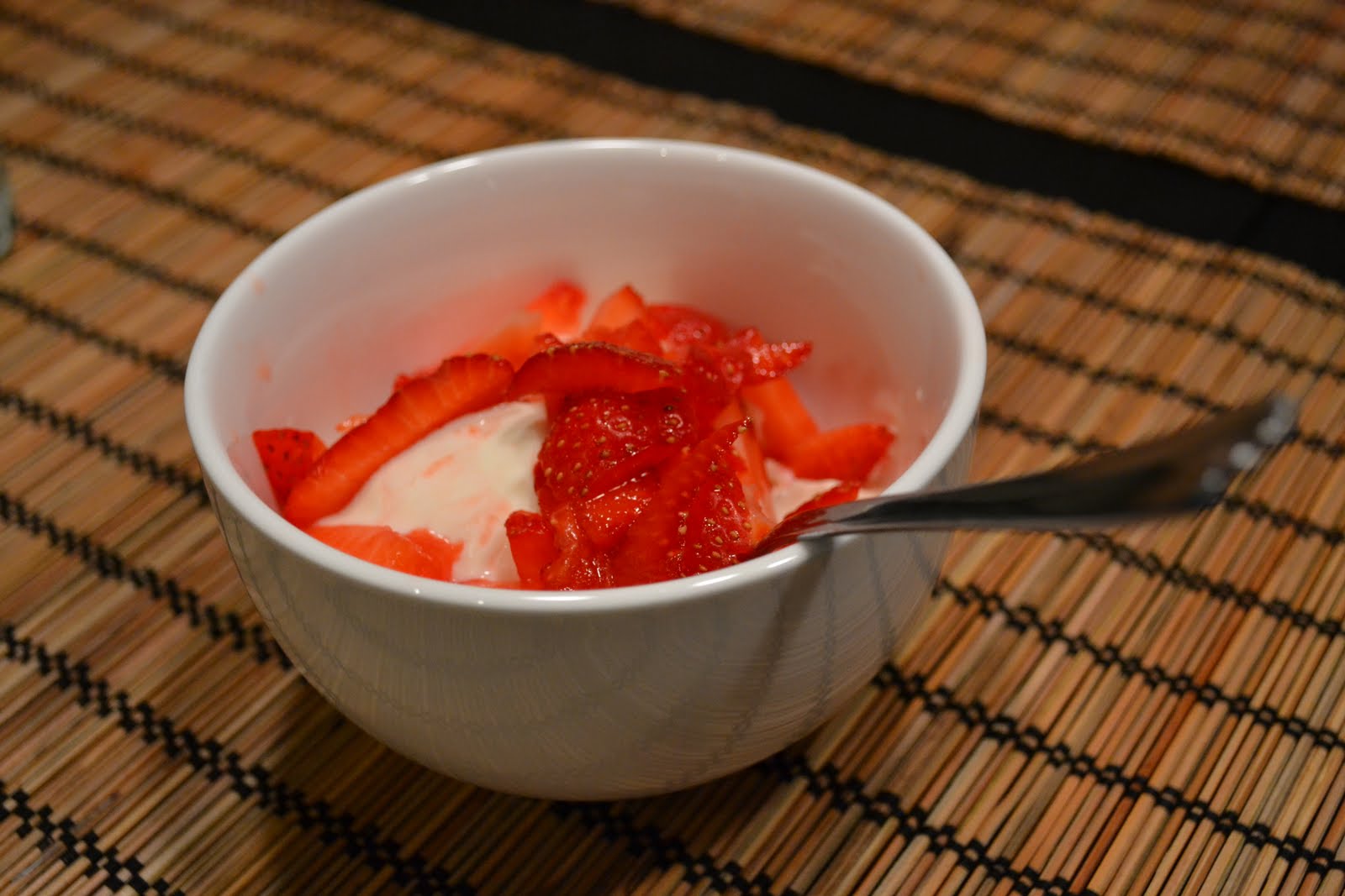 Monica tries to cook... Greek Yogurt Ice Cream