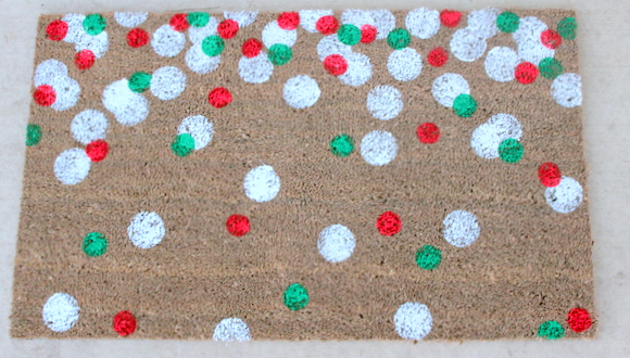 Finish off your polka dot holiday door mat with green dots!