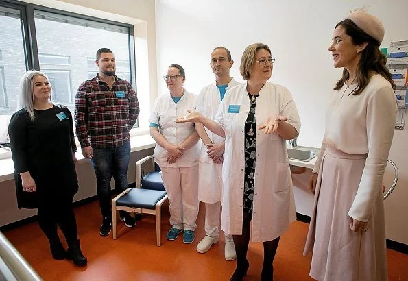 Crown Princess Mary wore ELISE GUG Silk Blouse and Gianvito Rossi Python pumps, Princess Mary wore DAY Birger et-Mikkelsen Skirt at opening hospital