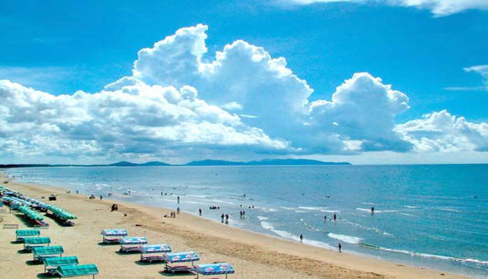 Vietnam Trips Review Vung Tau Beach Tour 1 Day Far From Ho Chi Minh City About 120km And It Takes You Just 2 Hours For Transfer So This Is An Ideal Your Time Of Relaxing On The Beach