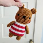 https://translate.googleusercontent.com/translate_c?depth=1&hl=es&rurl=translate.google.es&sl=en&sp=nmt4&tl=es&u=http://hellohappy.net/post/free-crochet-pattern-chubby-striped-bear/&usg=ALkJrhiCW853w33GhmgnSs5kILzPtHT9aQ