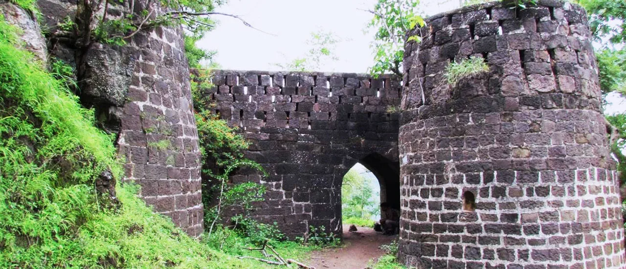 कण्हेरगड किल्ला - Kanhergad Fort