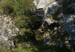 Entrada-caverna-de-La Pasiega