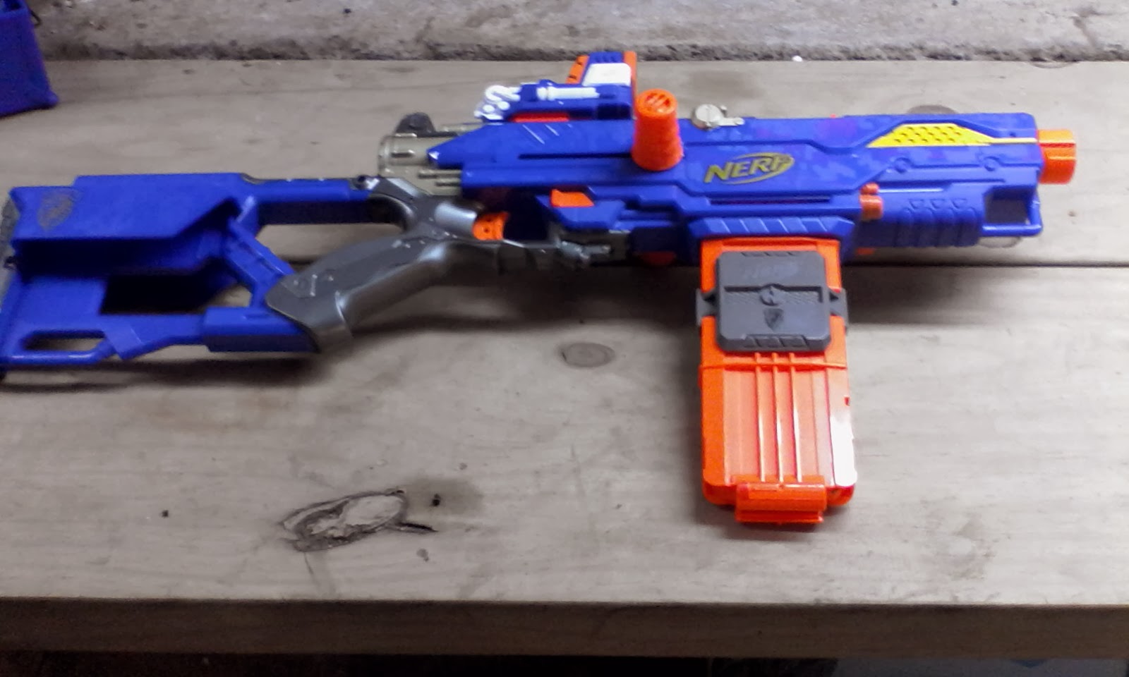 Kiwi Blasters - News and Reviews: Nerf N-Strike Longstrike CS-6 Review