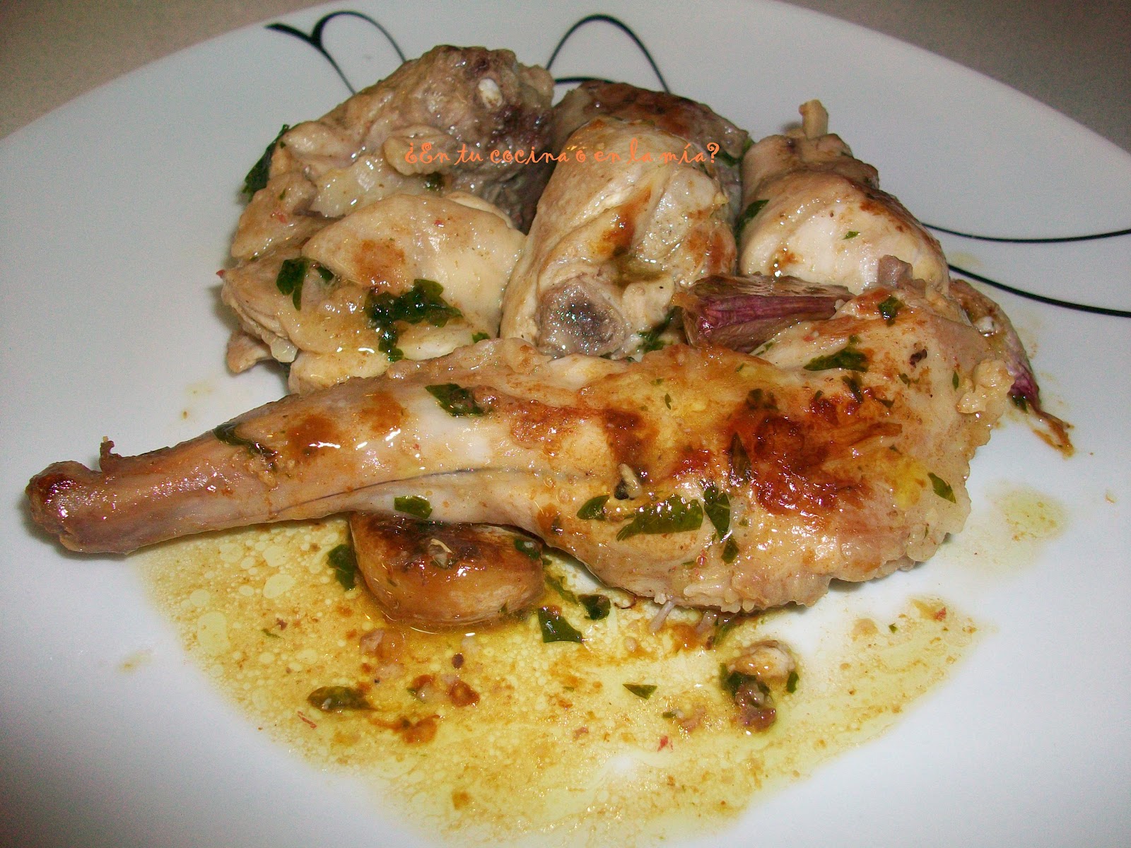 ¿En tu cocina o en la mía?: CONEJO AL AJILLO