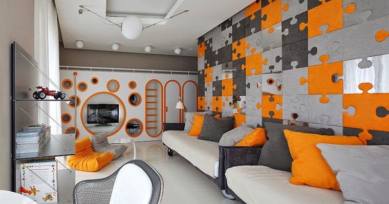Wall decorated using puzzles.