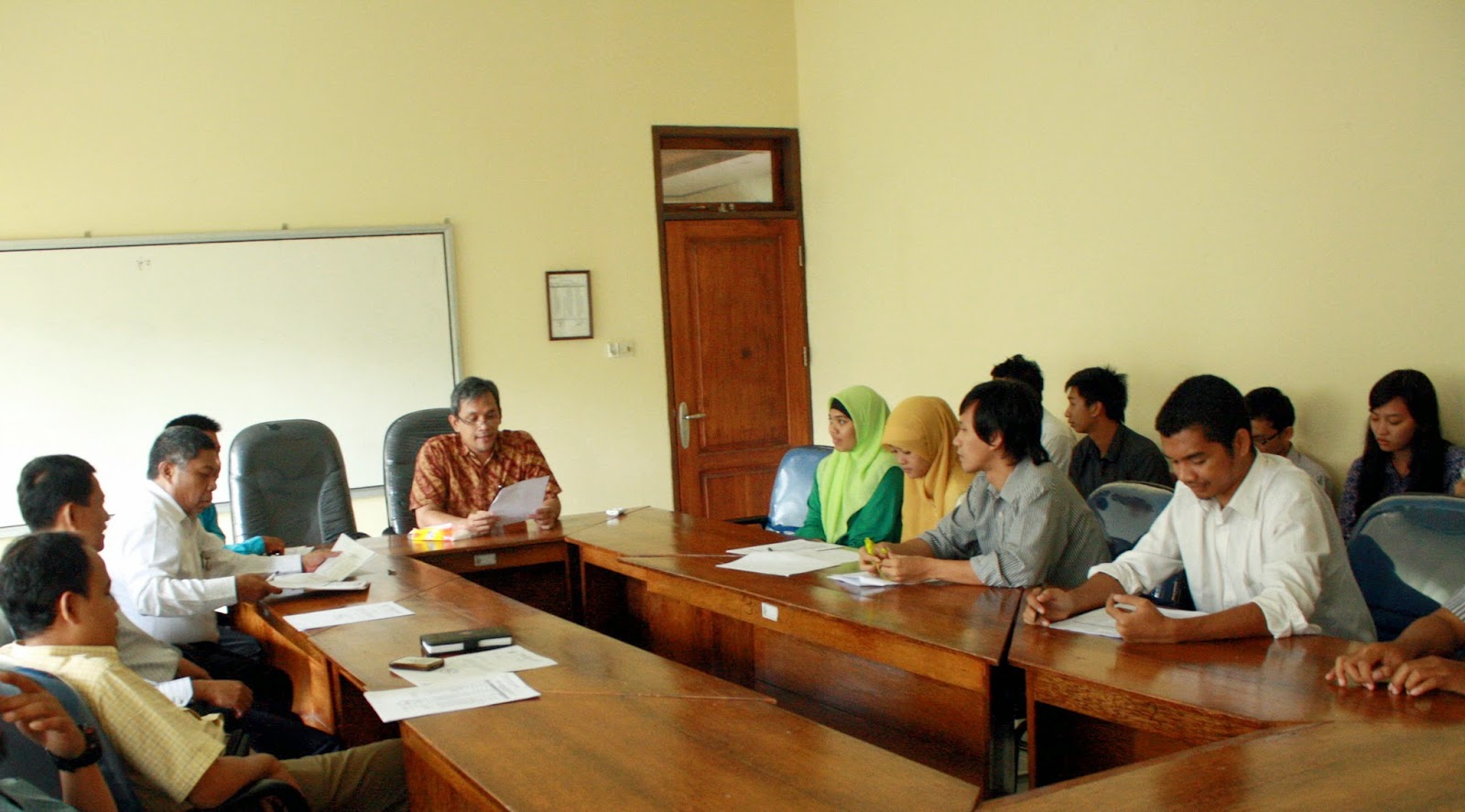 Standar Operasional Prosedur Rapat Organisasi