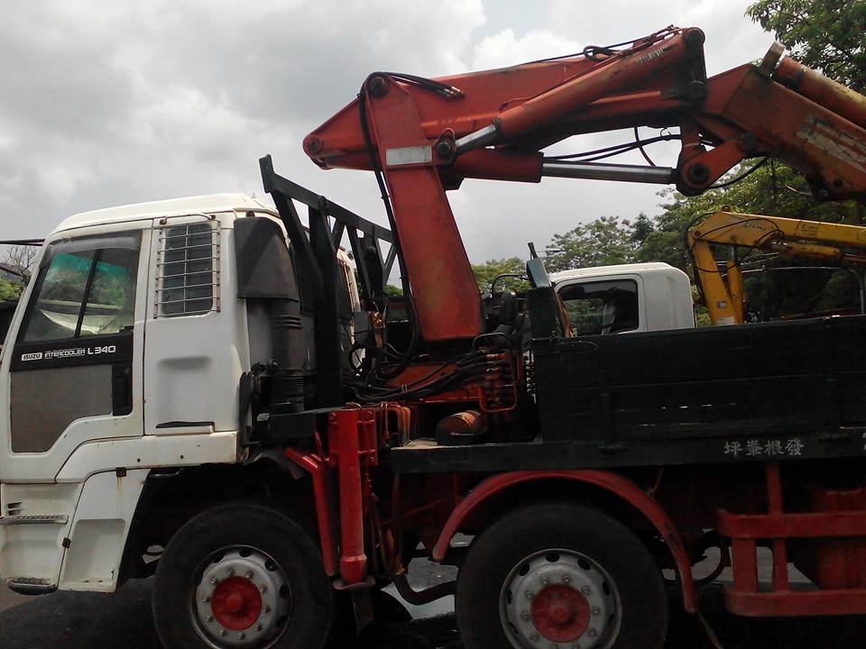 rania zenith managemant services September 22, 2017 Skylift rental